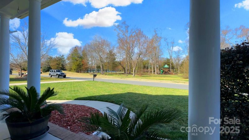 Property image 4 at 1114 Oak Alley Drive, Indian Trail, NC 28079