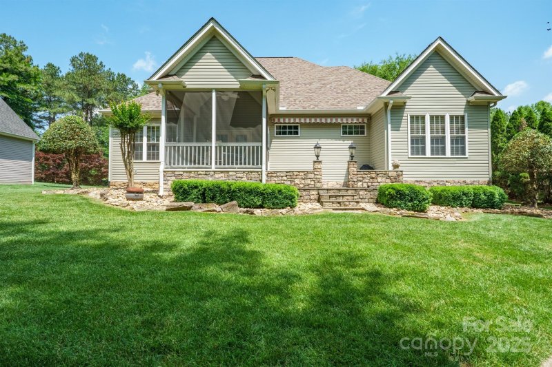 Property image 5 at 8143 Summit Ridge Drive, Catawba, NC 28609