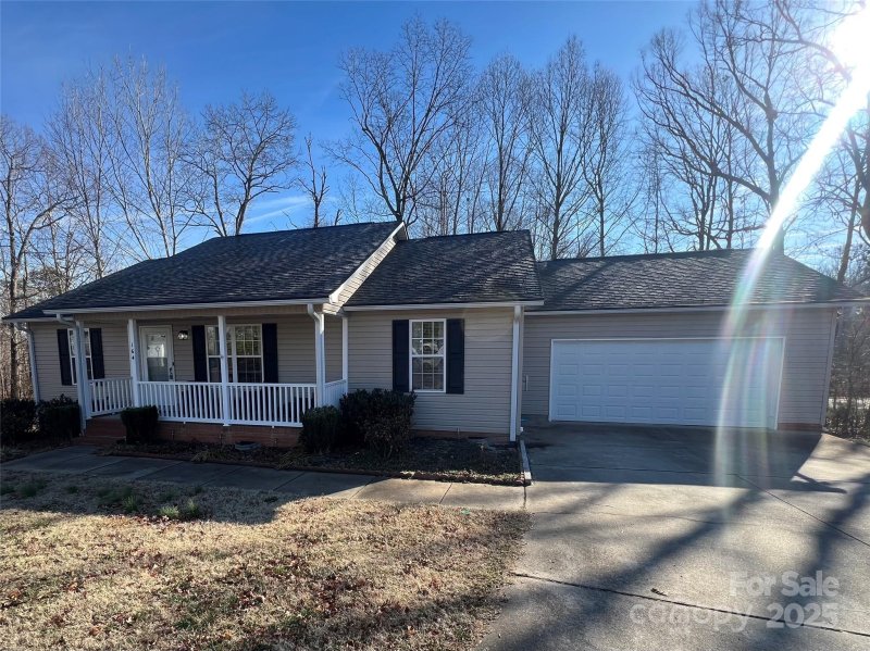 Property image 2 at 164 Basset Circle, Salisbury, NC 28146