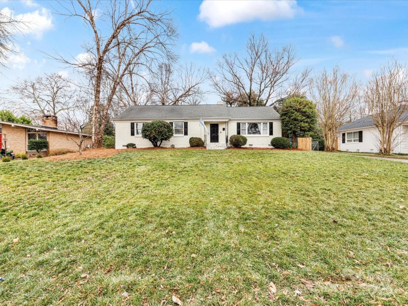 Property image 3 at 3215 Frederick Place, Charlotte, NC 28210