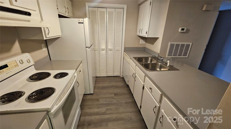 Property image 5 at 11064 Harrowfield Road, Charlotte, NC 28226