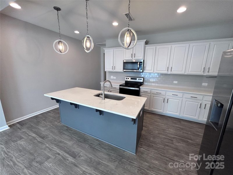 Property image 5 at 11150 Woodland Creek Way, Charlotte, NC 28262