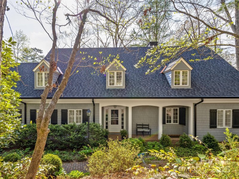 Property image 2 at 74 Forest Road, Asheville, NC 28803