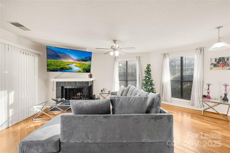 Property image 3 at 8157 Cedar Glen Drive, Charlotte, NC 28212