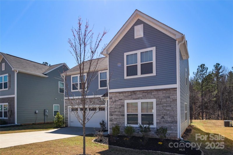 Property image 2 at 133 Batten Ridge Drive, Statesville, NC 28677