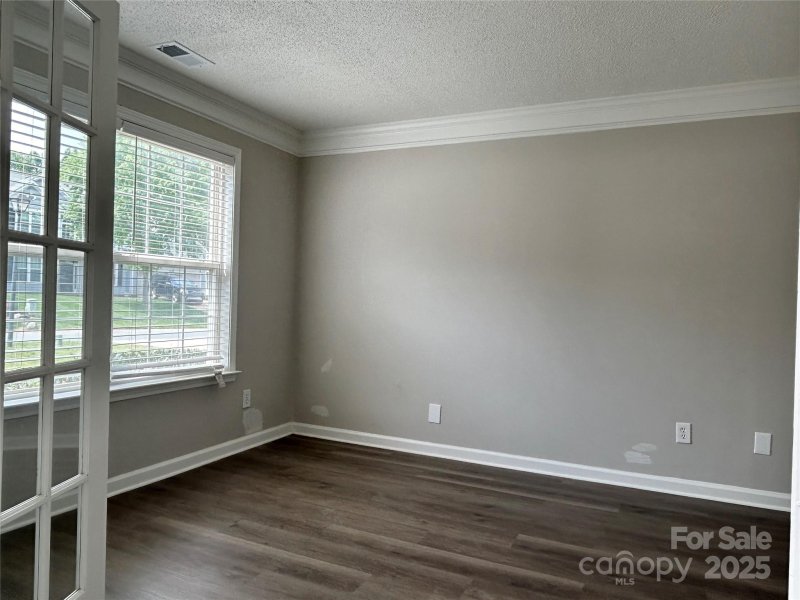 Property image 3 at 8812 Glenover Circle, Charlotte, NC 28269