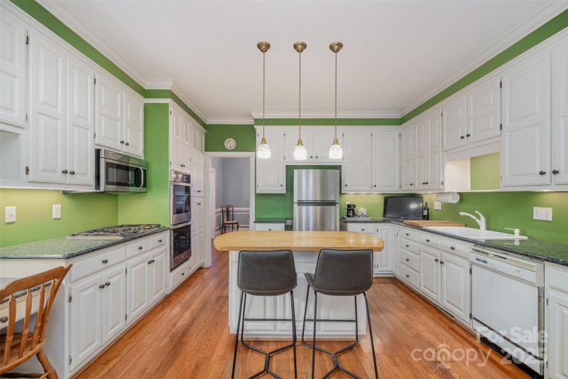 Property image 5 at 4605 Curraghmore Road, Charlotte, NC 28210