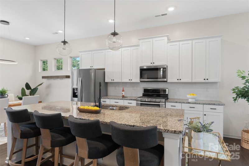 Property image 5 at 9330 Ainslie Downs Street, Charlotte, NC 28273