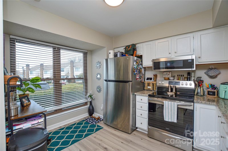 10904 Carmel Crossing Road