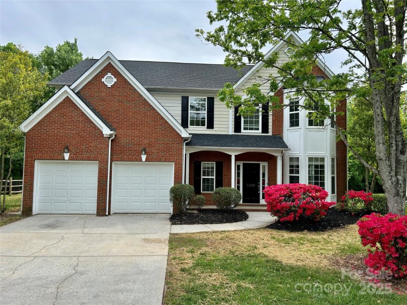 Property image 2 at 11339 Fox Hill Drive, Charlotte, NC 28269