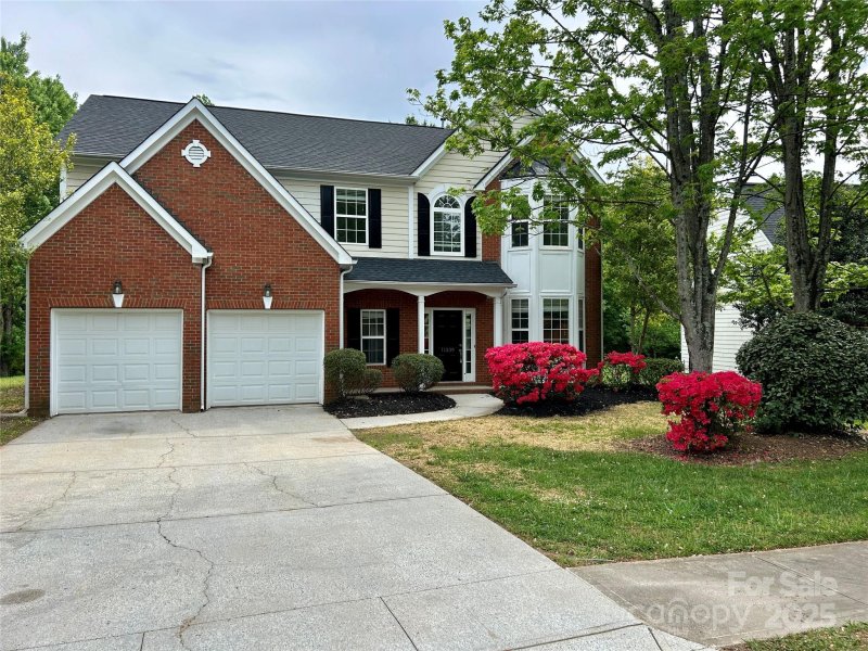 Property image 3 at 11339 Fox Hill Drive, Charlotte, NC 28269