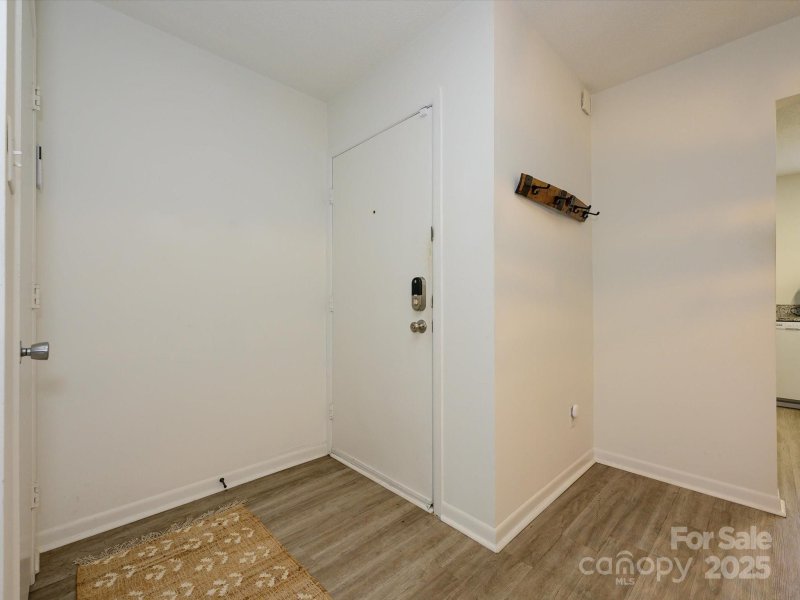 Property image 3 at 2900 Heathstead Place, Charlotte, NC 28210