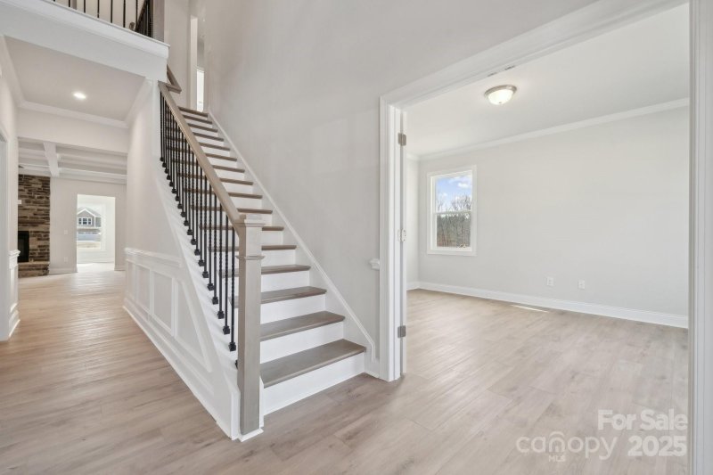 Property image 5 at 304 Balboa Street, Matthews, NC 28104