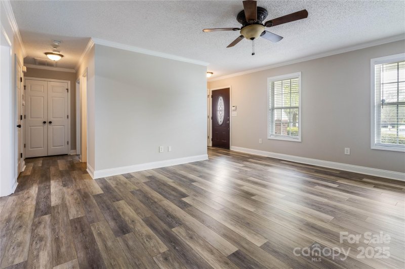 Property image 2 at 406 Llewellyn Street, Belmont, NC 28012