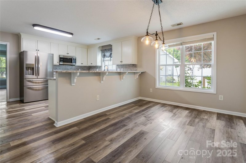 Property image 3 at 406 Llewellyn Street, Belmont, NC 28012