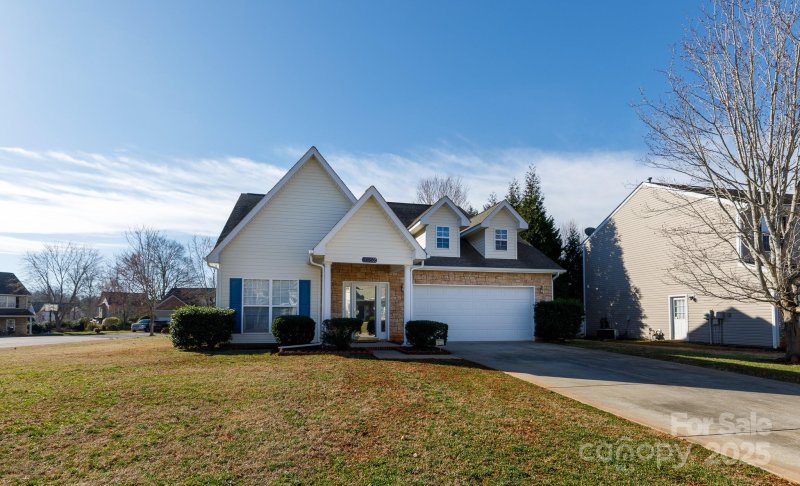 Property image 2 at 3352 Kingshire Way, Clover, SC 29710