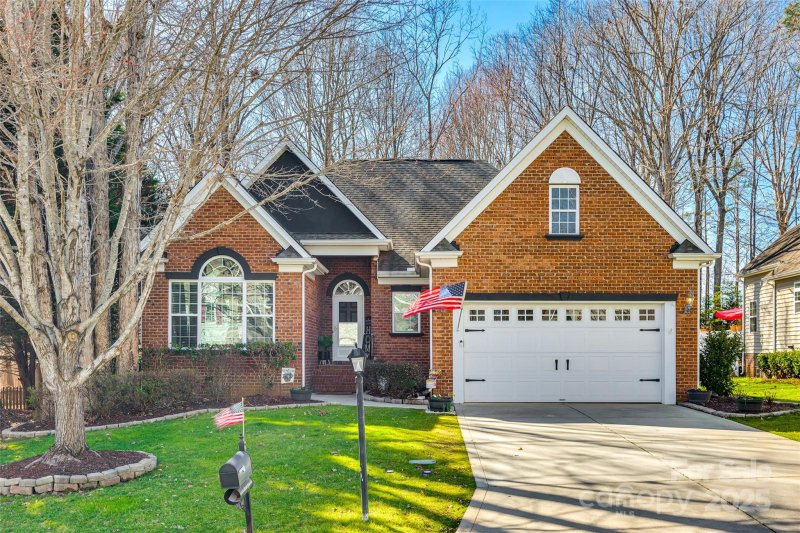 2131 Eskridge Terrace