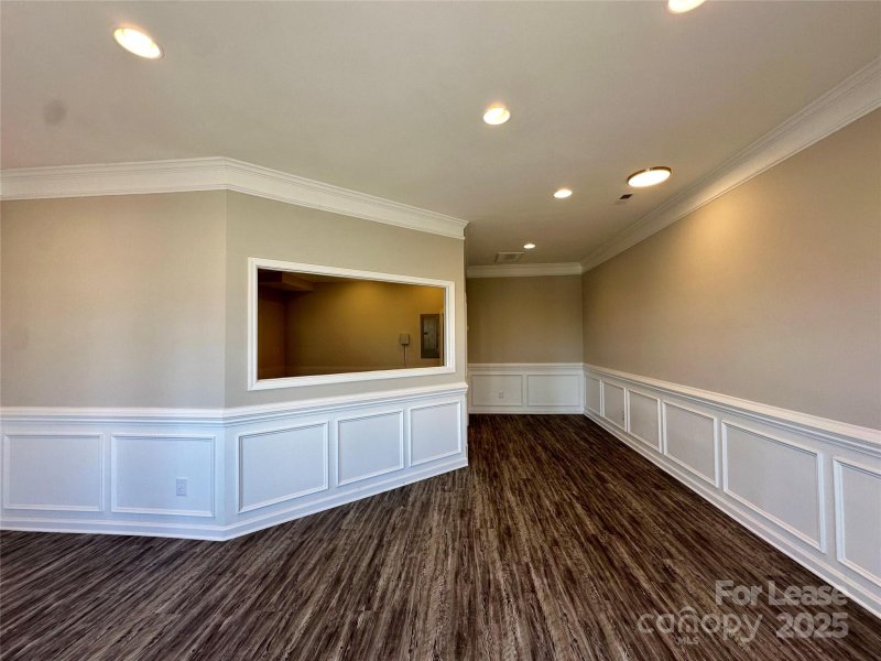 Property image 4 at 9839 Brawley Lane, Charlotte, NC 28215