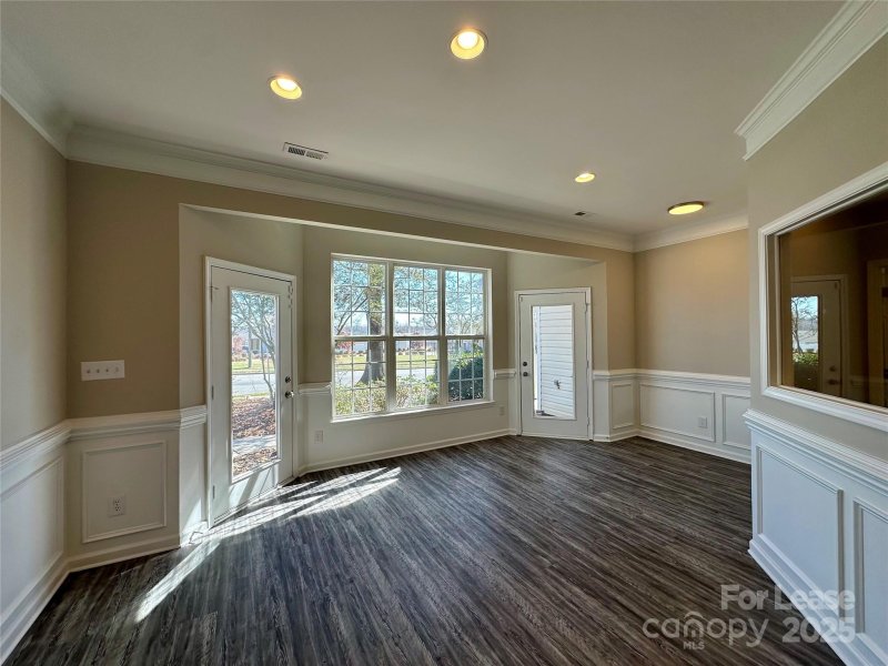 Property image 5 at 9839 Brawley Lane, Charlotte, NC 28215