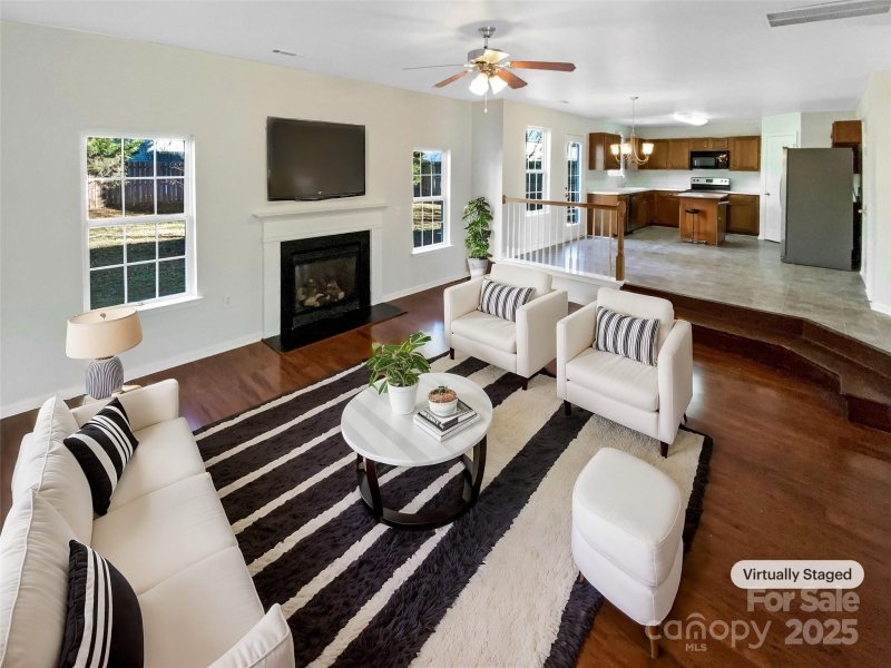 Property image 2 at 215 Madelia Place, Mooresville, NC 28115