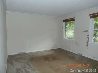 Property image 2 at 1946 Elmwood Drive, Gastonia, NC 28054