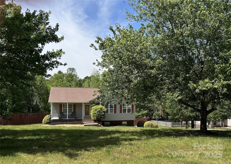 Property image 3 at 115 Scotch Irish Lane, Troutman, NC 28166