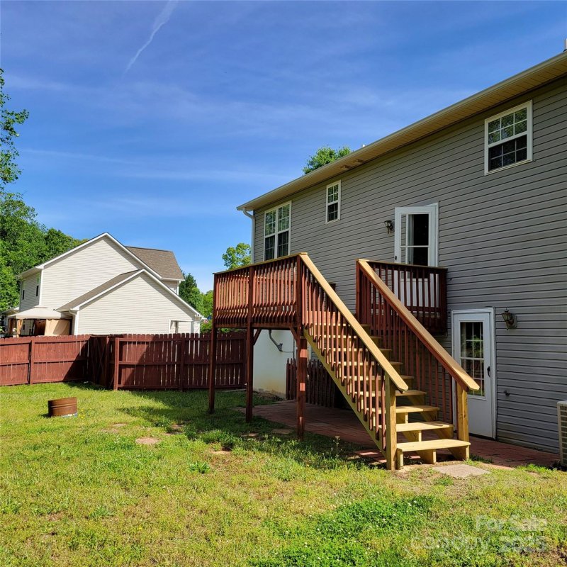 Property image 4 at 115 Scotch Irish Lane, Troutman, NC 28166