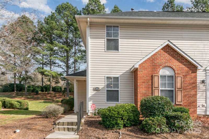 Property image 2 at 3610 Melrose Cottage Drive, Matthews, NC 28105