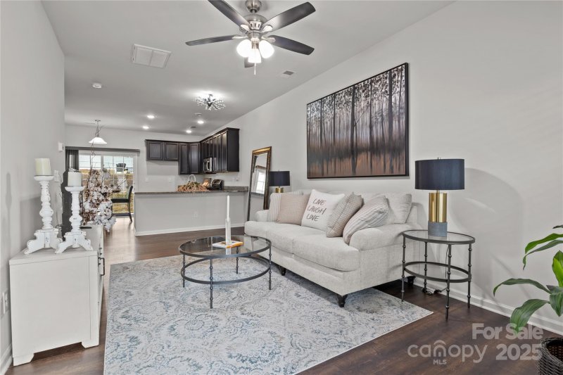 Property image 2 at 6414 Revolutionary Trail, Charlotte, NC 28217