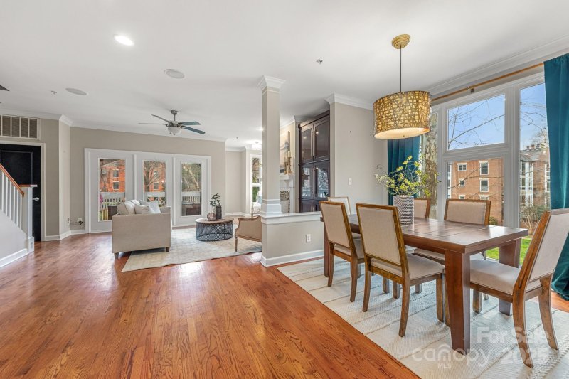 Property image 4 at 351 W 7th Street, Charlotte, NC 28202