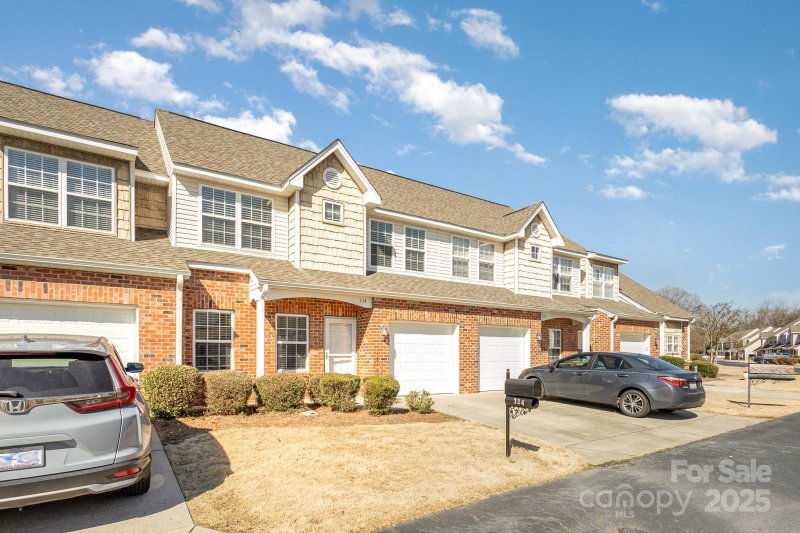 Property image 2 at 334 Valley Brook Lane, Concord, NC 28025