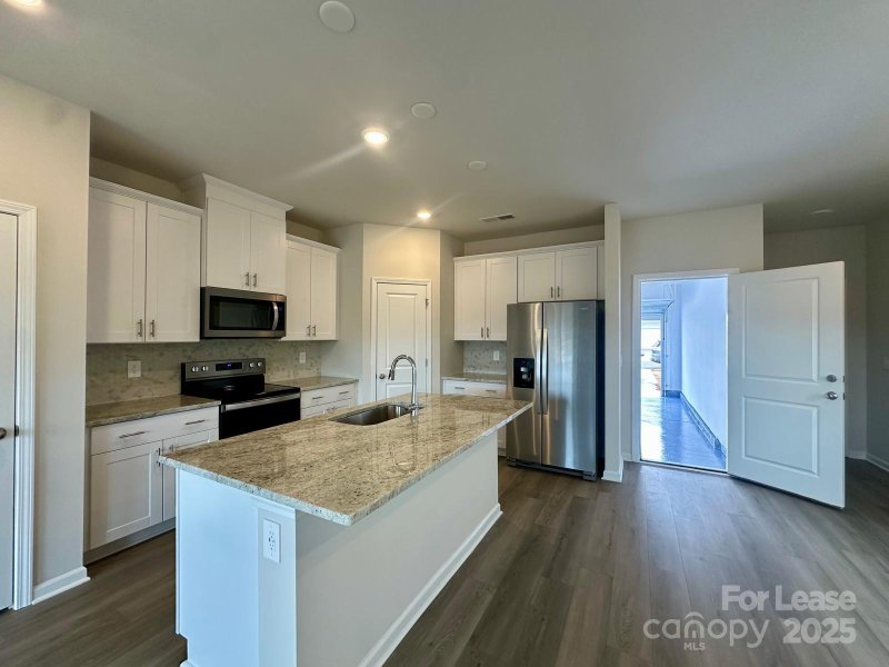 Property image 5 at 4130 County Down Avenue, Kannapolis, NC 28081