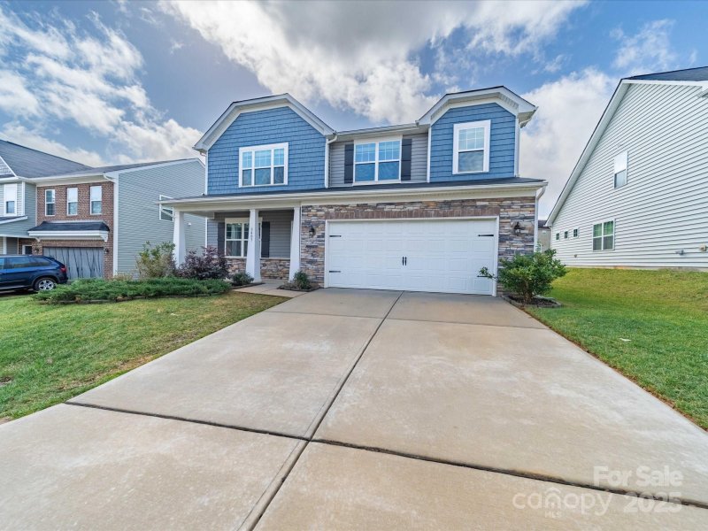 Property image 2 at 3403 Laurel Oak Lane, Gastonia, NC 28056