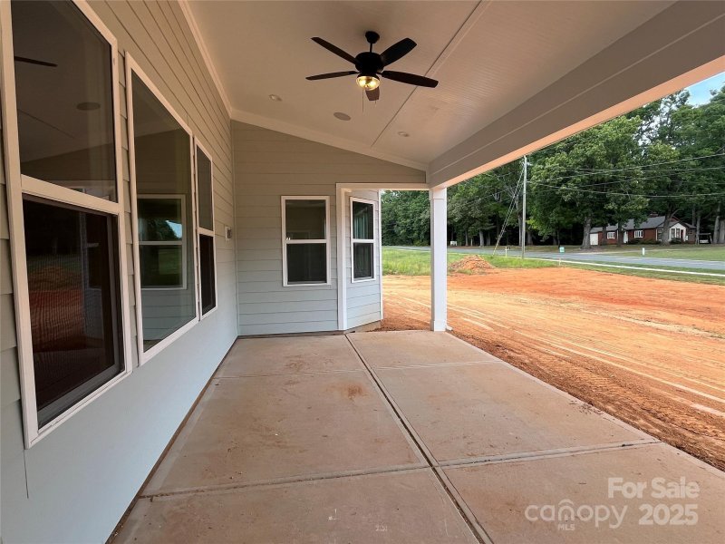 Property image 5 of 11020 Tyler Brook Lane in Oak Creek, Mint Hill, NC 28227