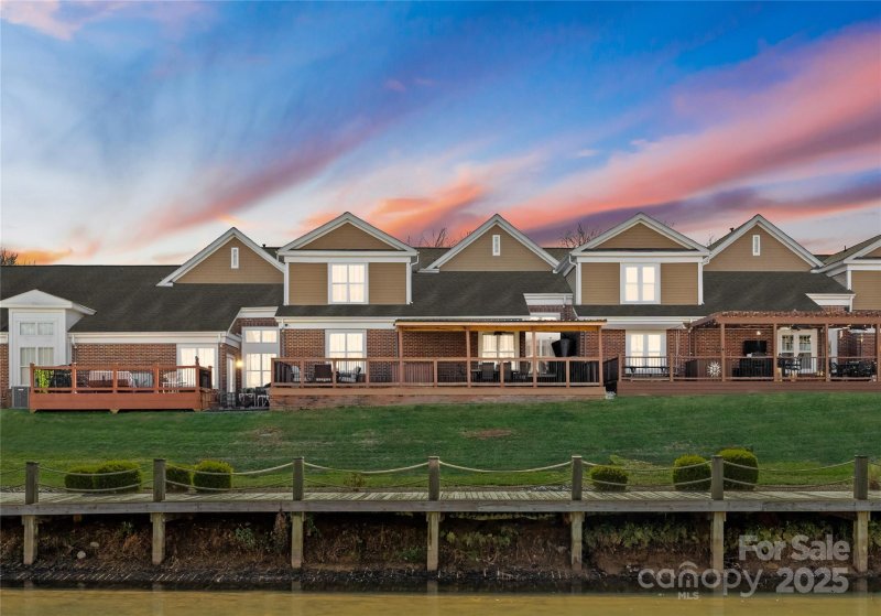 Property image 2 at 18409 Harborside Drive, Cornelius, NC 28031