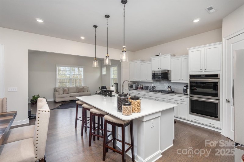 Property image 2 at 1369 Dali Boulevard, Mount Holly, NC 28120