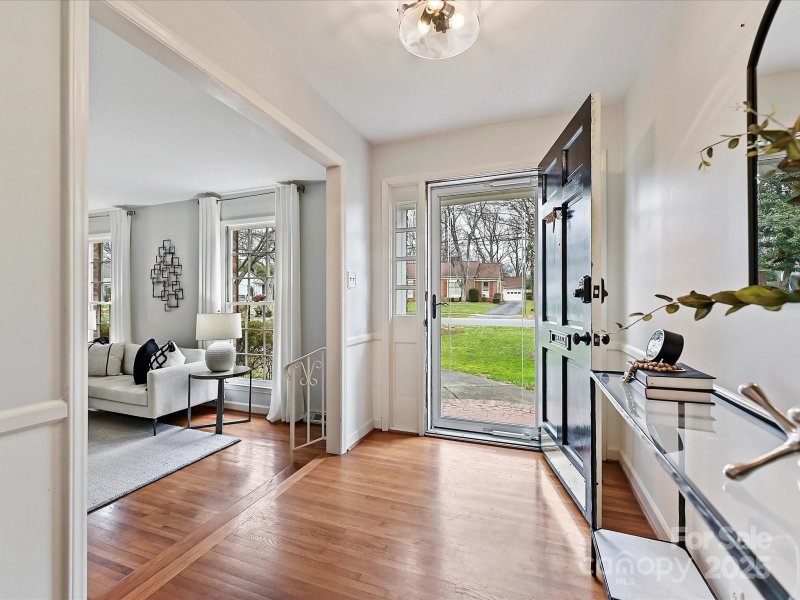 Property image 4 at 4132 Sulkirk Road, Charlotte, NC 28210