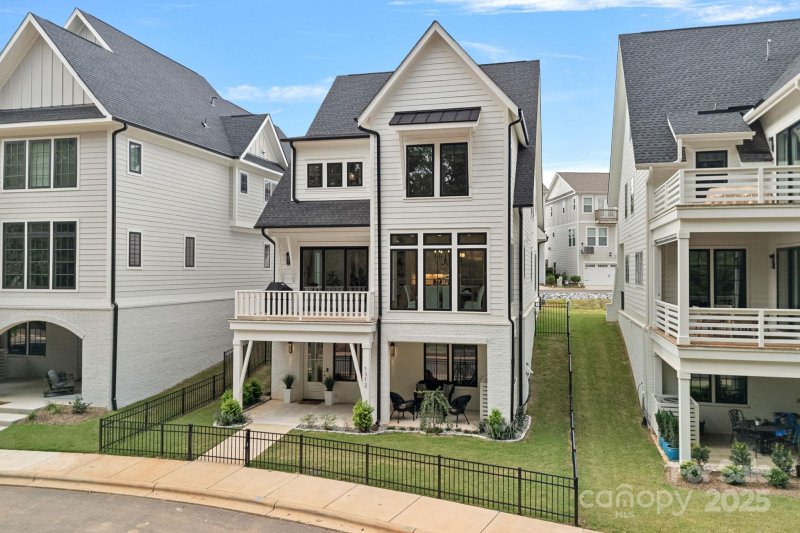 Property image 2 at 1312 Portofino Place, Davidson, NC 28036