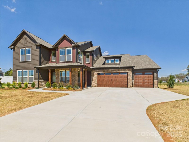 Property image 2 at 1030 Rolling Meadows Drive, Mooresville, NC 28115