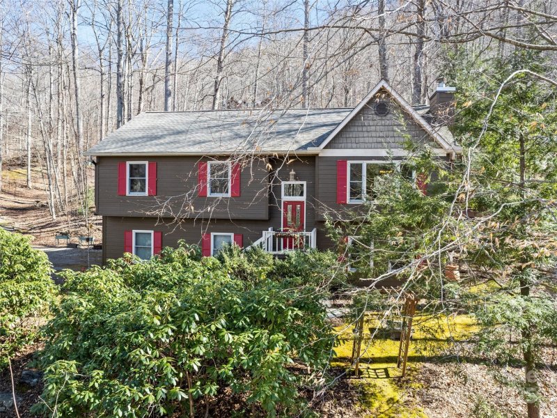 Property image 3 at 20 Bright Leaf Cove, Maggie Valley, NC 28751