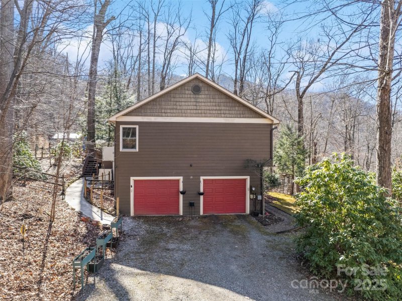 Property image 4 at 20 Bright Leaf Cove, Maggie Valley, NC 28751