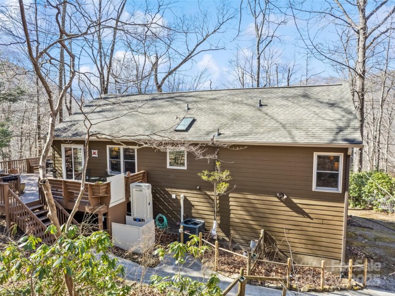 Property image 5 at 20 Bright Leaf Cove, Maggie Valley, NC 28751