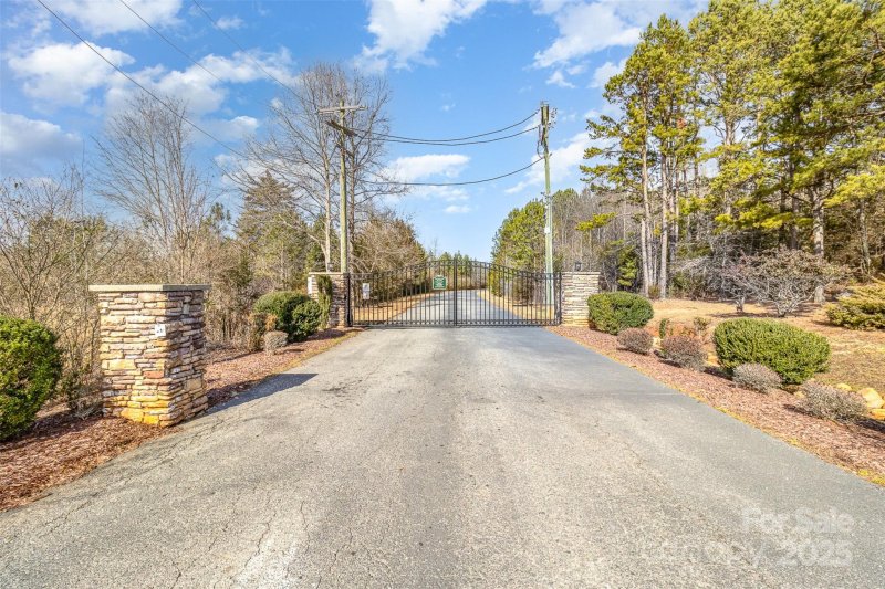 Property image 3 at 100 Riverview Drive, Mooresboro, NC 28114