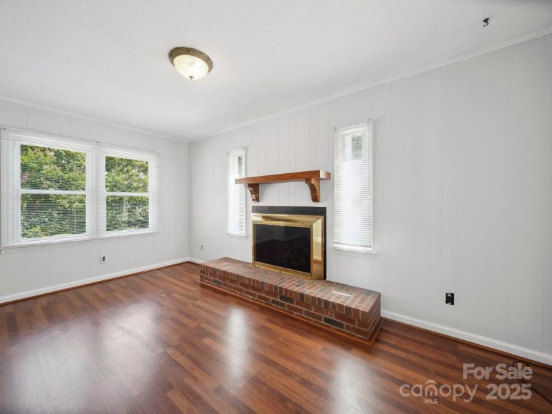 Property image 3 at 2623 Shaw Avenue, Gastonia, NC 28054