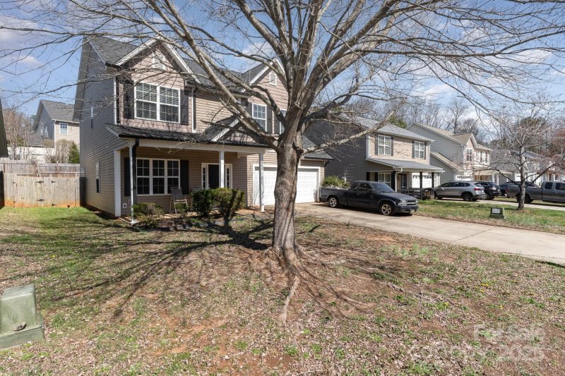 Property image 2 of 757 Jones Branch Road in Jones Branch, Fort Mill, SC 29715