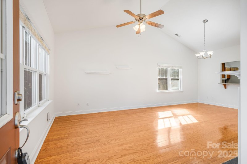 Property image 5 at 19 Fox Briar Drive, Fletcher, NC 28732