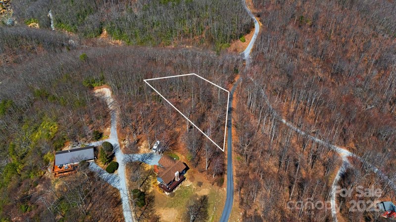 Property image 5 of 99999 Elm Crest Place in Stoneridge Estates, Hendersonville, NC 28792