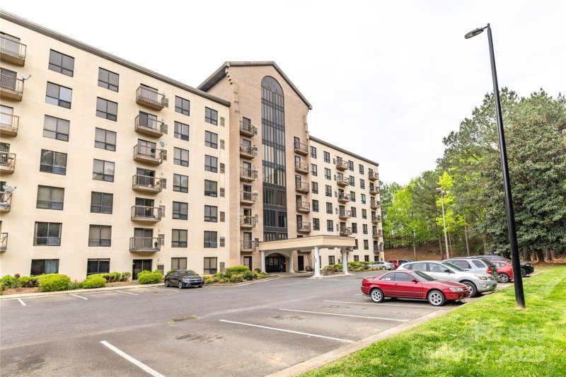 Property image 4 at 211 Heritage Boulevard, Fort Mill, SC 29715