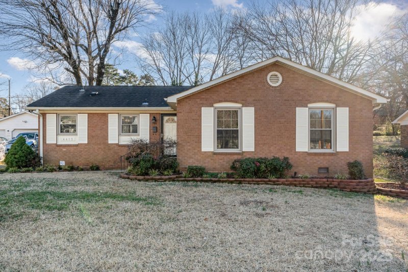 4415 Mapleleaf Lane