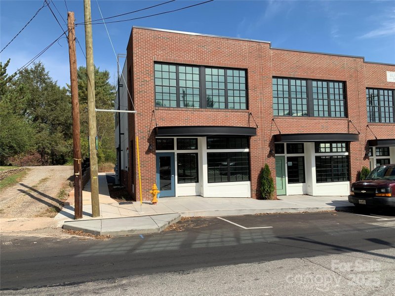 Property image 3 of 315 Haywood Road in West Asheville, Asheville, NC 28806